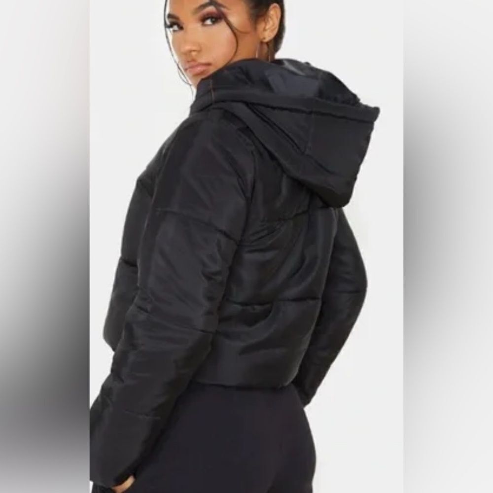 Prettylittlething Black Cropped Puffer Jacket Coat Women’s 4